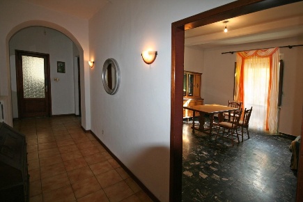 Foto Appartamento a Barga Ponte All'ania di 90 m² con 4 locali in vendita