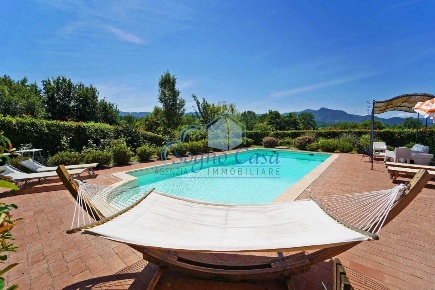 Foto Villa unifamiliare a Aulla Serricciolo in vendita