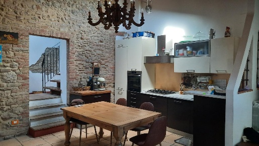 Foto Appartamento a Monteriggioni di 140 m² con 5 locali in vendita