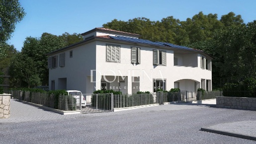 Foto Villa a schiera a Monteriggioni di 140 m² con 4 locali in vendita
