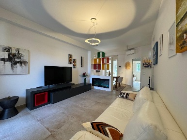 Foto Appartamento a Montignoso Cinquale di 70 m² con 5 locali in affitto