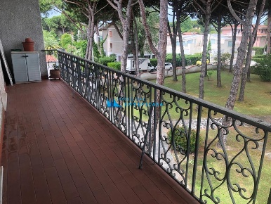 Foto Appartamento a Montignoso Cinquale di 80 m² con 4 locali in affitto