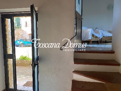 Foto Appartamento a Monteriggioni Uopini di 85 m² con 4 locali in vendita
