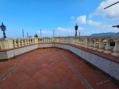 Foto Villa unifamiliare in via fuor del vento 35, Alassio in vendita