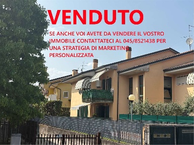 Foto Appartamento in Via Alzeri, Vigasio Centro di 120 m² con 3 locali