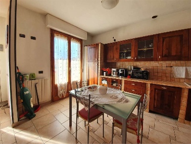 Foto Appartamento a Foiano della Chiana di 120 m² con 6 locali in vendita