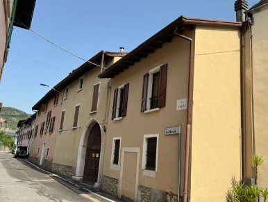 Foto Appartamento in san nicola 48, Botticino Centro di 155 m² con 4 locali