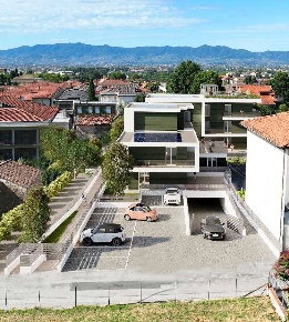 Foto Appartamento a Montale di 165 m² con 5 locali in vendita