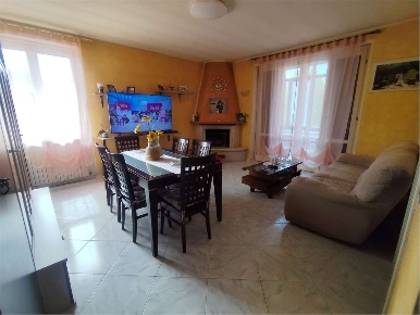 Foto Appartamento in Via Bosi, Podenzano Centro di 95 m² con 3 locali