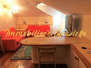 Foto Appartamento a Bordighera di 80 m² con 4 locali in vendita