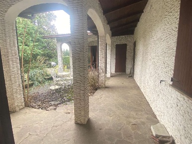 Foto Villa unifamiliare in Gariga, Podenzano Gariga di 200 m² con 5 locali