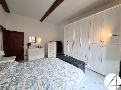 Foto Appartamento in Via Fattori 300, Vaiano Centro di 85 m² con 3 locali