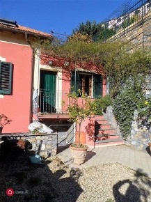 Foto Villa unifamiliare a Alassio in vendita