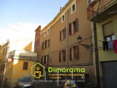 Foto Appartamento in Via Salis Solinas 2, Ozieri Centro di 445 m²