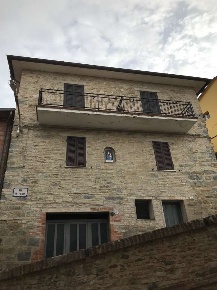 Foto Appartamento a Deruta di 157 m² con 4 locali in vendita