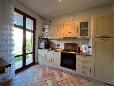 Foto Appartamento a Foiano della Chiana di 91 m² con 5 locali in vendita