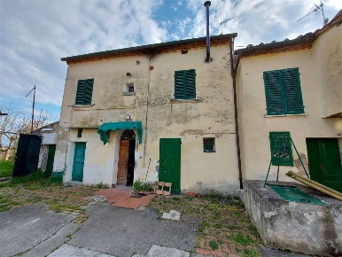 Foto Appartamento a Foiano della Chiana di 120 m² con 4 locali in vendita