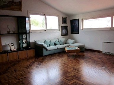 Foto Villa unifamiliare in VIA PROVINCIALE CERRETESE, Cerreto Guidi
