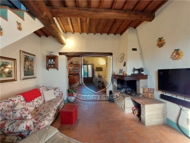 Foto Villa unifamiliare in MONTERIGGIONI, Monteriggioni di 125 m²