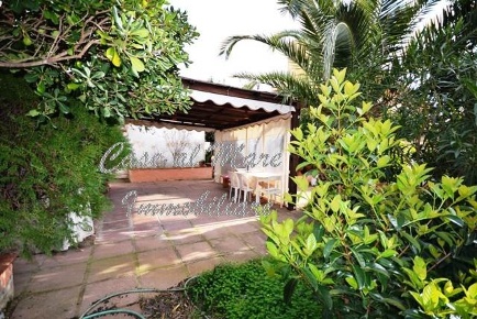 Foto Appartamento in prima periferia, La Maddalena di 120 m² con 2 locali