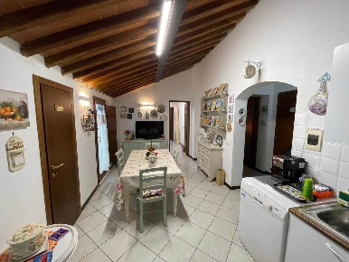 Foto Appartamento a Monteriggioni di 75 m² con 4 locali in vendita