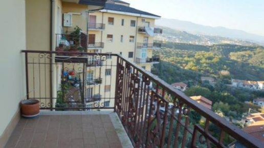 Foto Appartamento a Mendicino di 120 m² con 3 locali in vendita