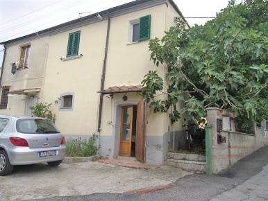 Foto Appartamento a Foiano della Chiana Centro di 45 m² con 3 locali