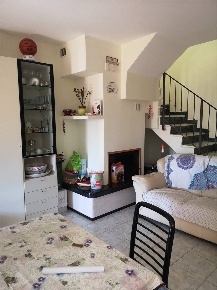 Foto Appartamento a Cavriglia di 150 m² con 5 locali in vendita
