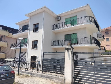Foto Appartamento in Via Don Milani 6, Castrolibero Andreotta di 105 m²