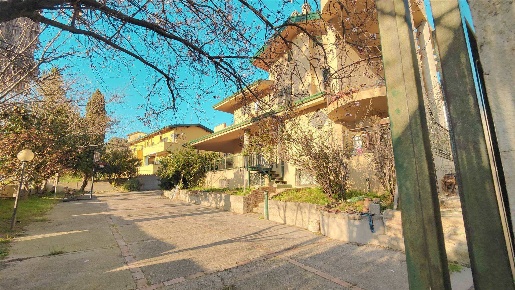 Foto Villa unifamiliare in via Cavalcanti 15, Castrolibero Ortomatera