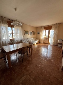 Foto Appartamento a Pasian di Prato Centro di 138 m² con 5 locali