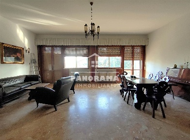 Foto Appartamento a Coriano di 238 m² con 6 locali in vendita