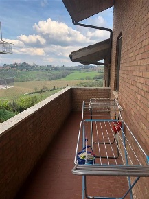 Foto Appartamento a Monteriggioni di 100 m² con 7 locali in vendita