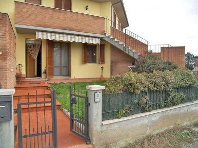 Foto Appartamento a Foiano della Chiana Centro di 65 m² con 1 locali