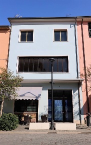 Foto Appartamento a Conselice Centro di 245 m² con 10 locali in vendita