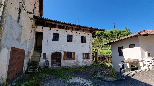 Foto Villa a schiera in Via Molino Gera 15, Valdilana di 100 m² in vendita