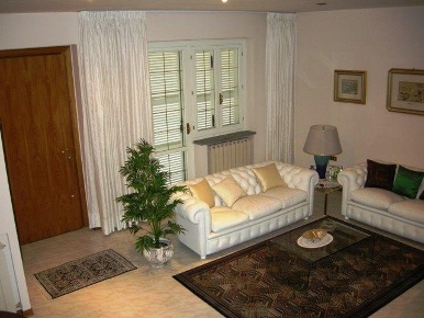 Foto Villa a schiera a Matelica Centro di 198 m² con 5 locali in vendita