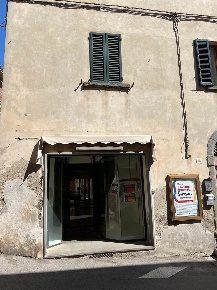 Foto Appartamento a Foiano della Chiana Centro di 237 m² con 9 locali