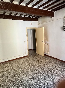 Foto Appartamento a Foiano della Chiana Centro di 126 m² con 6 locali