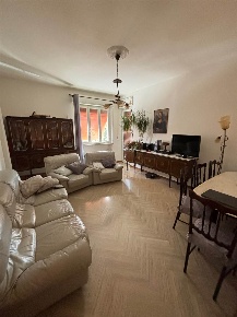 Foto Appartamento a Matelica Centro di 114 m² con 5 locali in vendita