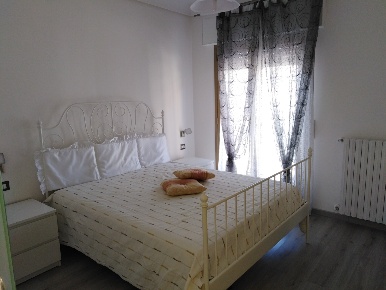 Foto Appartamento a Ragusa di 80 m² con 4 locali in affitto