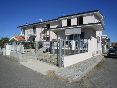 Foto Appartamento in VIA MAR LIGURE snc, Crosia Mirto di 160 m² in vendita