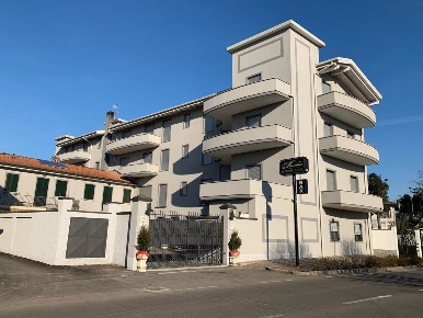 Foto Appartamento a Garlasco Centro di 83 m² con 3 locali in vendita