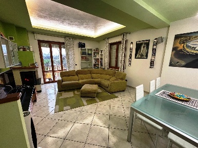 Foto Appartamento a Treia di 113 m² con 3 locali in vendita