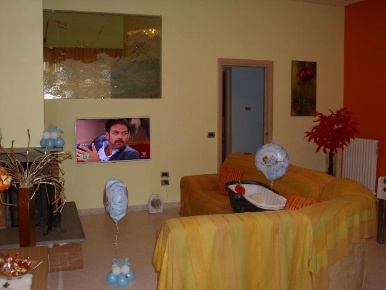 Foto Appartamento in Via A. Il Molosso, Mendicino di 130 m² con 4 locali