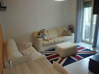 Foto Appartamento a Santo Stefano di Magra Centro di 75 m² con 4 locali