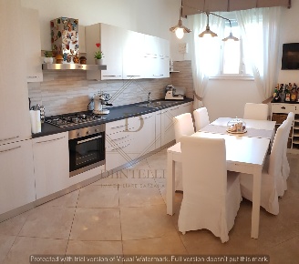 Foto Appartamento a Arcola Romito Magra di 93 m² con 4 locali in vendita