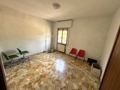 Foto Appartamento in Via Borgonuovo, Vaiano Centro di 90 m² con 3 locali