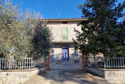 Foto Villa singola in Via Anguillara 30, Castiglione del Lago Panicarola