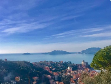 Foto Appartamento a Lerici Pugliola, Solaro di 150 m² con 5 locali